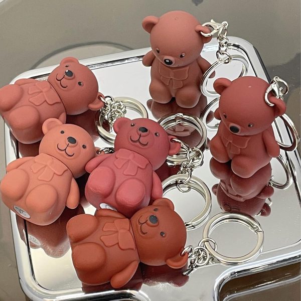 6-piece Cute Bear Keychain Liquid Lipstick Set – Mist Matte Velvet Finish, Moisturizing Lip Stain, Waterproof & Long-lasting Lip Gloss (6 Colors)
