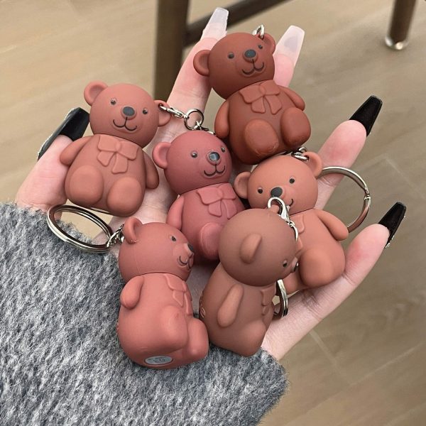 6-piece Cute Bear Keychain Liquid Lipstick Set – Mist Matte Velvet Finish, Moisturizing Lip Stain, Waterproof & Long-lasting Lip Gloss (6 Colors)