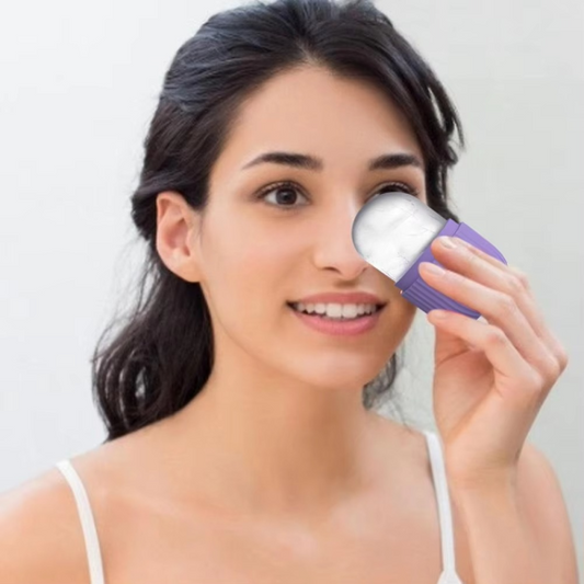 Ice Roller Facial Massage | Silicone Cleansing Ice Lattice | Ice Cube Roller With Scrub – Random Color